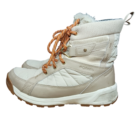 Columbia boots - Picture 9 of 13